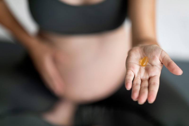 Can I take dairy products along with my prenatal multivitamin?