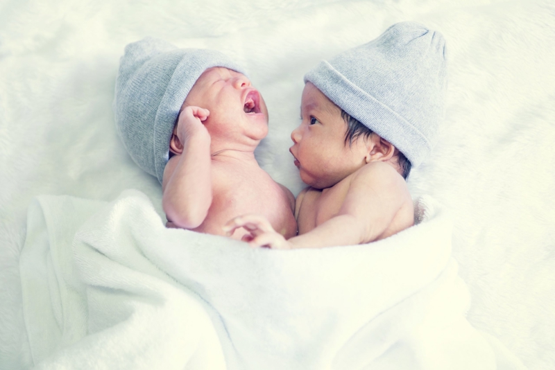 Comment bien se préparer à l’arrivée de jumeaux ou de triplés ?