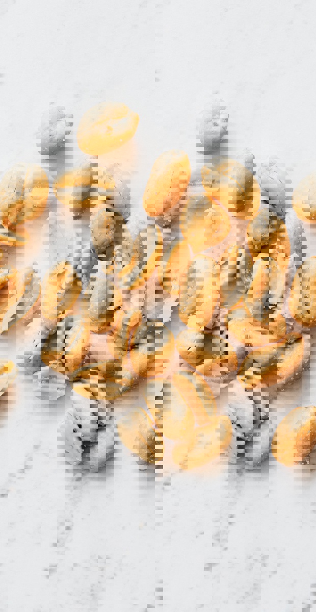 De quelle façon dois-je introduire les arachides chez mon bébé ?