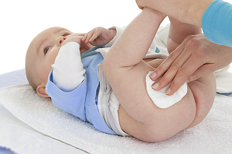 Comment savoir si les selles de mon bébé allaité sont normales ?